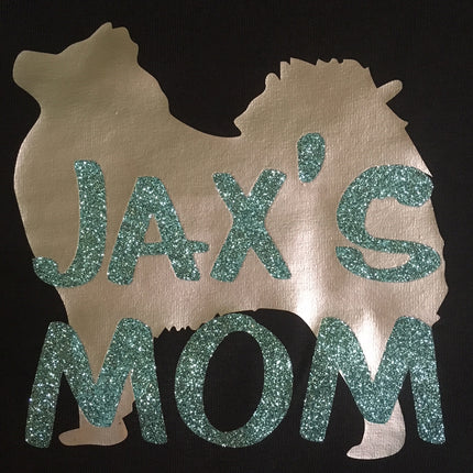 [Breed] Mom V-Neck T-Shirt
