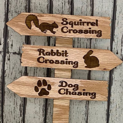 Wood Garden Sign - Varmint Crossing